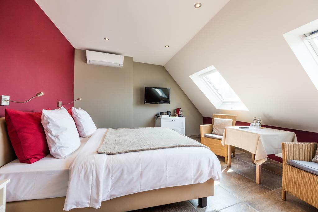 Guesthouse Amfora Поперинге Екстериор снимка